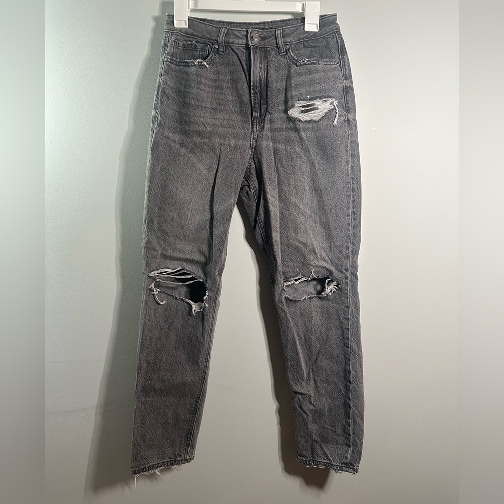 American Eagle Outfitters Distressed Mom Jeans